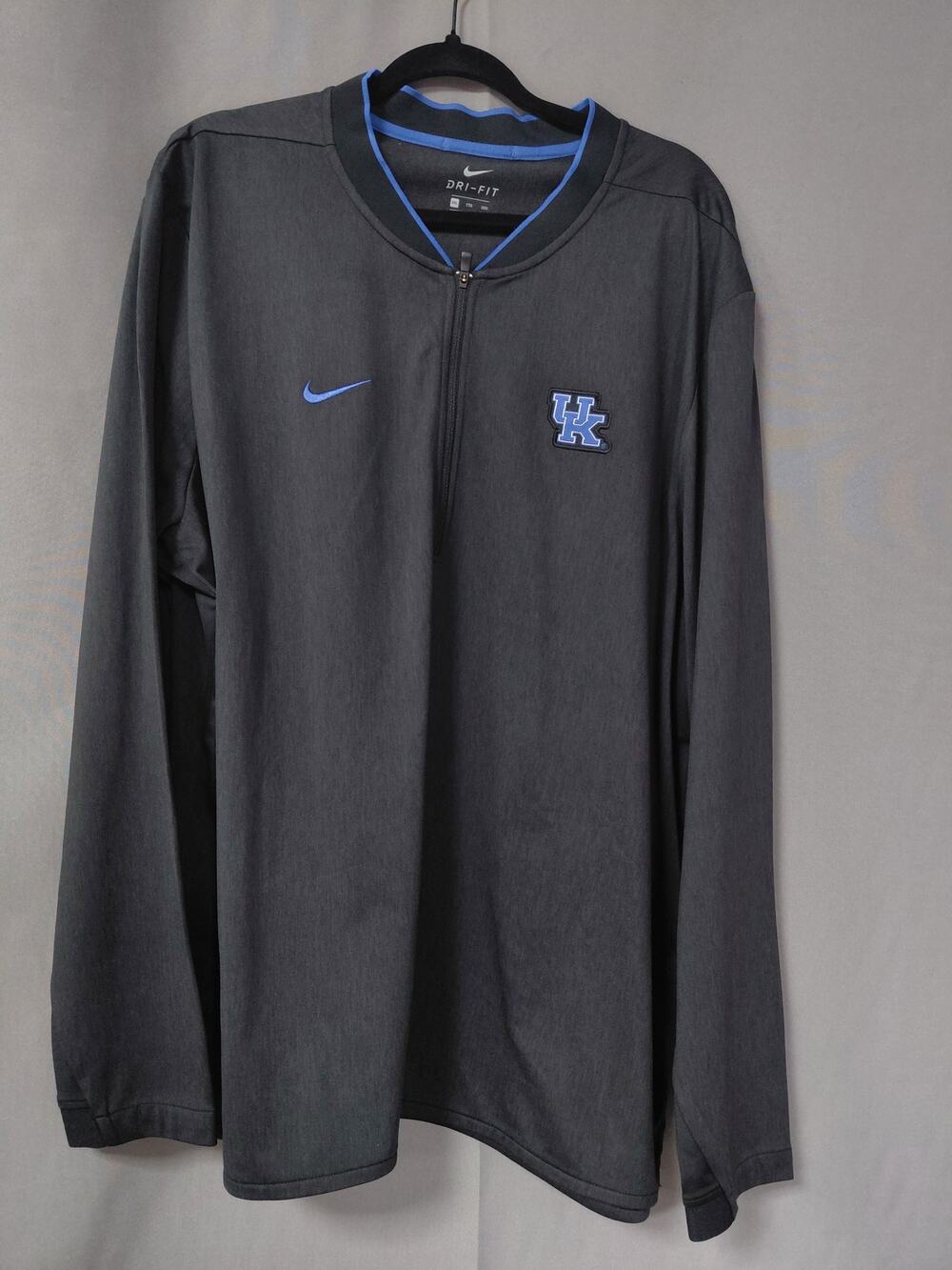 Nike Gray Collared Knit Half Zip Graphic Sweatshirt Men Size XXL